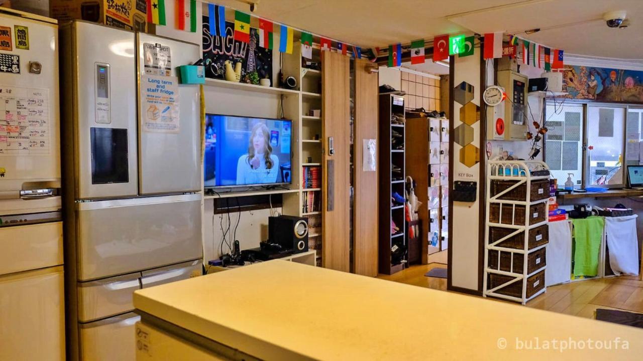 บ้านพัก โรงแรมพีซ เฮาส์ ซาจิ โอซาก้า